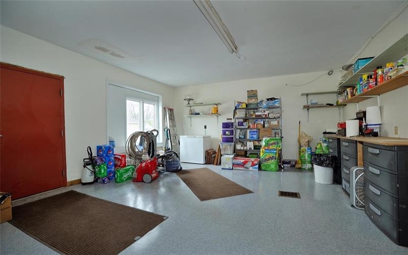 422 Westland Rd, Westland, 15378, ,Commercial-industrial-business,For Sale,Westland Rd,1684133