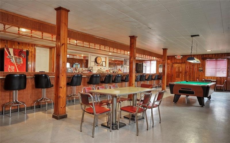 422 Westland Rd, Westland, 15378, ,Commercial-industrial-business,For Sale,Westland Rd,1684133