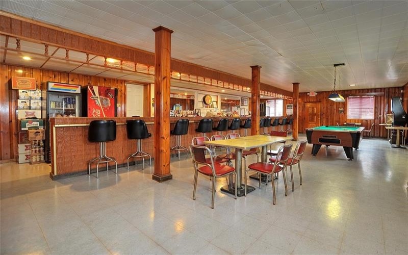 422 Westland Rd, Westland, 15378, ,Commercial-industrial-business,For Sale,Westland Rd,1684133