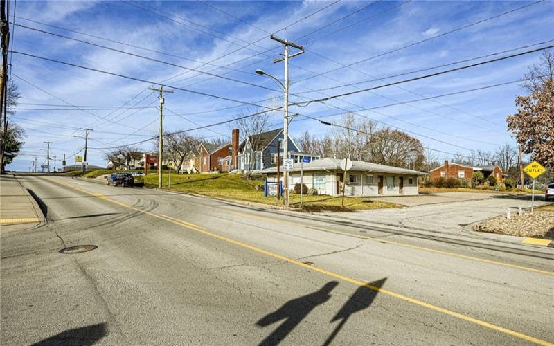 2915 Leechburg Road, Lower Burrell, 15068, ,Commercial-industrial-business,For Sale,Leechburg Road,1684117