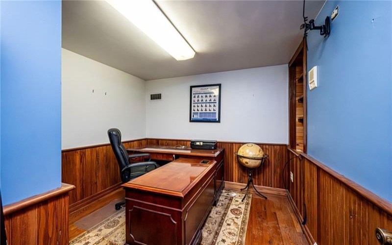 2915 Leechburg Road, Lower Burrell, 15068, ,Commercial-industrial-business,For Sale,Leechburg Road,1684117
