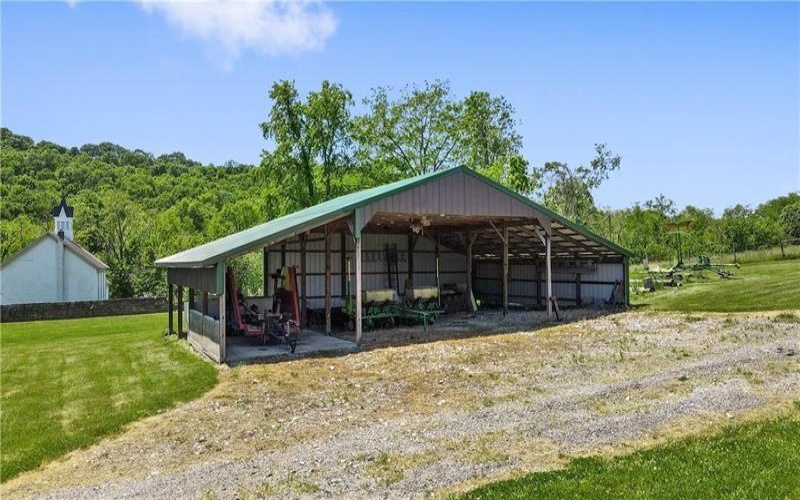 119 Meadowbrook Rd, Waynesburg, 15370, 3 Bedrooms Bedrooms, ,2 BathroomsBathrooms,Farm-acreage-lot,For Sale,SFH w/ 4 Out Buildings,Meadowbrook Rd,1684306