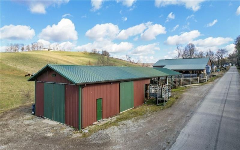 119 Meadowbrook Rd, Waynesburg, 15370, 3 Bedrooms Bedrooms, ,2 BathroomsBathrooms,Farm-acreage-lot,For Sale,SFH w/ 4 Out Buildings,Meadowbrook Rd,1684306