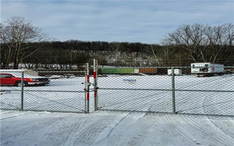 1635 New Stanton Ruffsdale Rd, Hunker, 15639, ,Commercial-industrial-business,For Sale,New Stanton Ruffsdale Rd,1684221