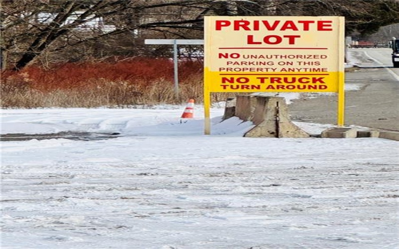 1635 New Stanton Ruffsdale Rd, Hunker, 15639, ,Commercial-industrial-business,For Sale,New Stanton Ruffsdale Rd,1684221