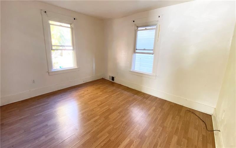 1520 Woodmont, 15068, 15068, 3 Bedrooms Bedrooms, 7 Rooms Rooms,1.1 BathroomsBathrooms,Residential,For Sale,Woodmont,1684467