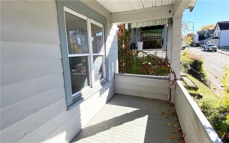 1520 Woodmont, 15068, 15068, 3 Bedrooms Bedrooms, 7 Rooms Rooms,1.1 BathroomsBathrooms,Residential,For Sale,Woodmont,1684467