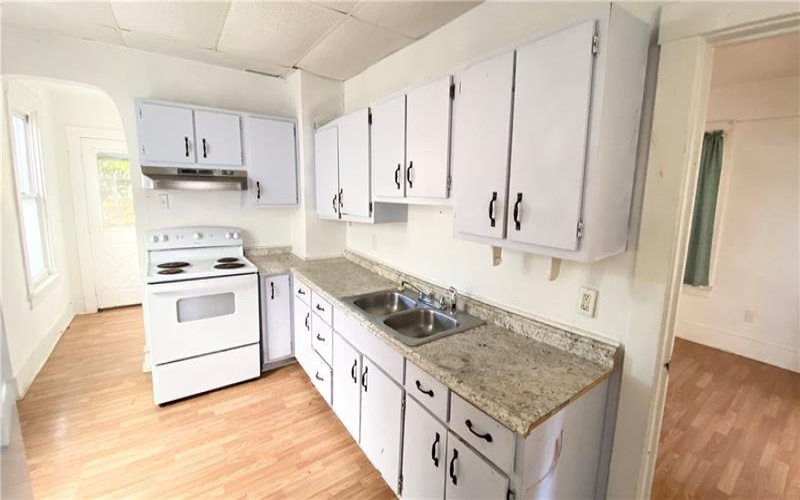 1520 Woodmont, 15068, 15068, 3 Bedrooms Bedrooms, 7 Rooms Rooms,1.1 BathroomsBathrooms,Residential,For Sale,Woodmont,1684467