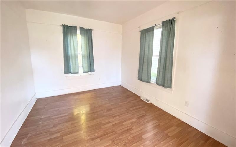 1520 Woodmont, 15068, 15068, 3 Bedrooms Bedrooms, 7 Rooms Rooms,1.1 BathroomsBathrooms,Residential,For Sale,Woodmont,1684467