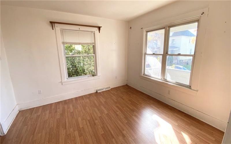 1520 Woodmont, 15068, 15068, 3 Bedrooms Bedrooms, 7 Rooms Rooms,1.1 BathroomsBathrooms,Residential,For Sale,Woodmont,1684467