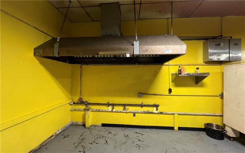 1731 Rostraver Rd, Rostraver Township, 15012, ,Commercial-industrial-business,For Sale,Rostraver Rd,1684602