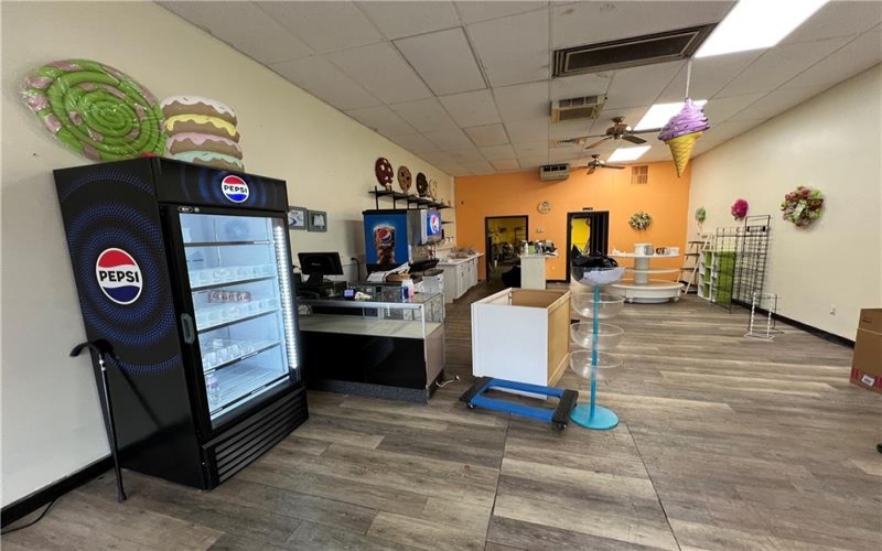1731 Rostraver Rd, Rostraver Township, 15012, ,Commercial-industrial-business,For Sale,Rostraver Rd,1684602