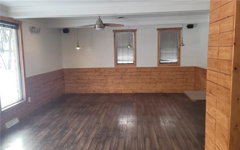 100 Manor Harrison City Road, Manor, 15665, ,Commercial-industrial-business,For Sale,Manor Harrison City Road,1684563