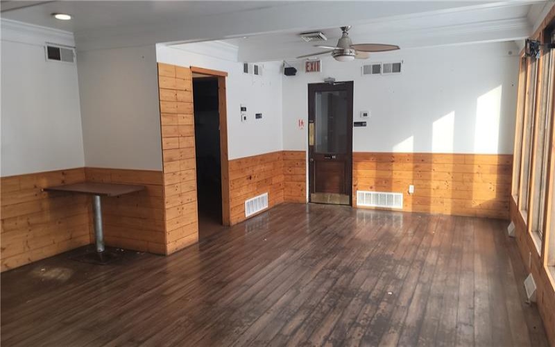 100 Manor Harrison City Road, Manor, 15665, ,Commercial-industrial-business,For Sale,Manor Harrison City Road,1684563
