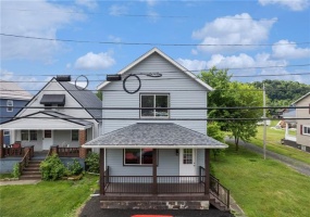 109 Railroad St, Stockdale, 15483, 3 Bedrooms Bedrooms, ,1 BathroomBathrooms,Residential,For Sale,Railroad St,1684145