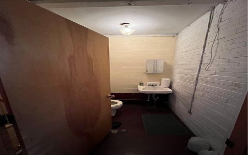 10501 Station, North Huntington, 15642, ,Commercial-industrial-business,For Sale,Station,1684888