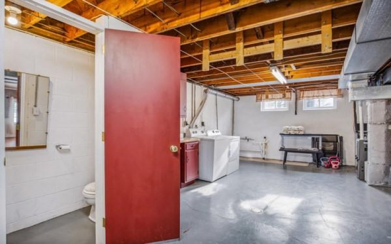 515 Clark St, Somerset, 15501, 2 Bedrooms Bedrooms, ,1.1 BathroomsBathrooms,Residential,For Sale,Clark St,1684788