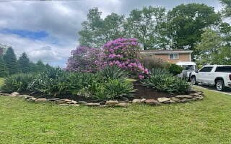 3510 MEADOW GATE DRIVE, Murrysville, 15668, 3 Bedrooms Bedrooms, 11 Rooms Rooms,2.1 BathroomsBathrooms,Residential,For Sale,MEADOW GATE DRIVE,1684822