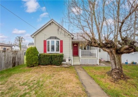 345 Hallam Avenue, Meadow Lands, 15347, 3 Bedrooms Bedrooms, 5 Rooms Rooms,2 BathroomsBathrooms,Residential,For Sale,Hallam Avenue,1685057