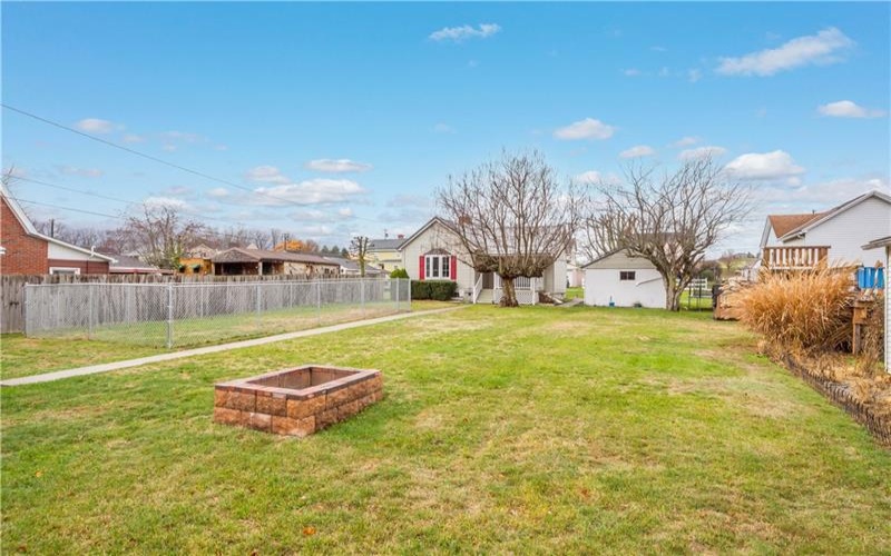 345 Hallam Avenue, Meadow Lands, 15347, 3 Bedrooms Bedrooms, 5 Rooms Rooms,2 BathroomsBathrooms,Residential,For Sale,Hallam Avenue,1685057