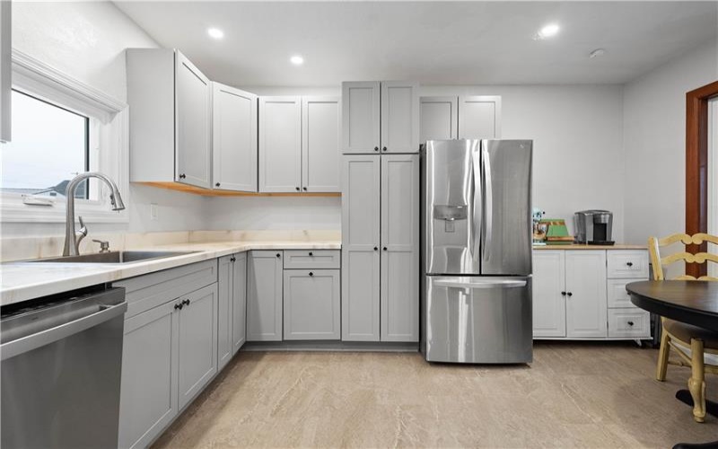 345 Hallam Avenue, Meadow Lands, 15347, 3 Bedrooms Bedrooms, 5 Rooms Rooms,2 BathroomsBathrooms,Residential,For Sale,Hallam Avenue,1685057
