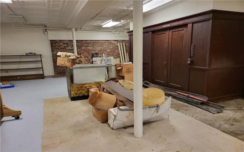 314-316 Clay Ave, Jeannette, 15644, ,Commercial-industrial-business,For Sale,Clay Ave,1684051