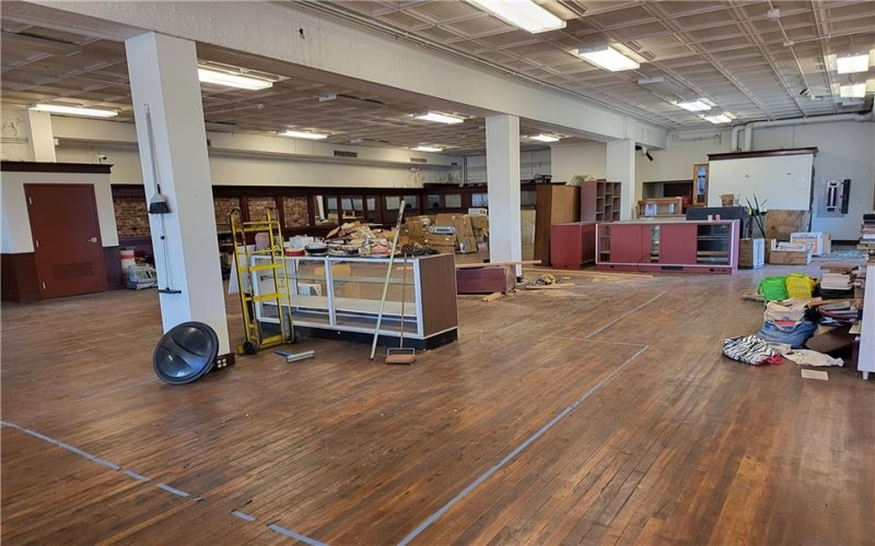 314-316 Clay Ave, Jeannette, 15644, ,Commercial-industrial-business,For Sale,Clay Ave,1684051