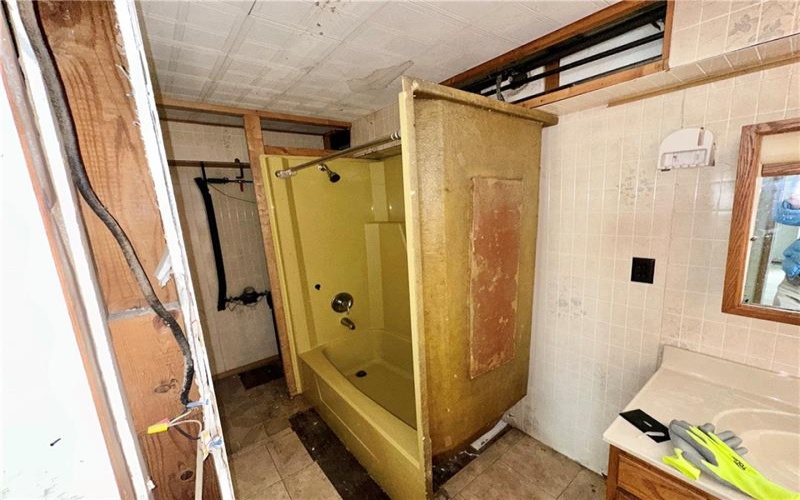 122 Harvey Street, Masontown, 15461, 3 Bedrooms Bedrooms, ,2 BathroomsBathrooms,Residential,For Sale,Harvey Street,1685373