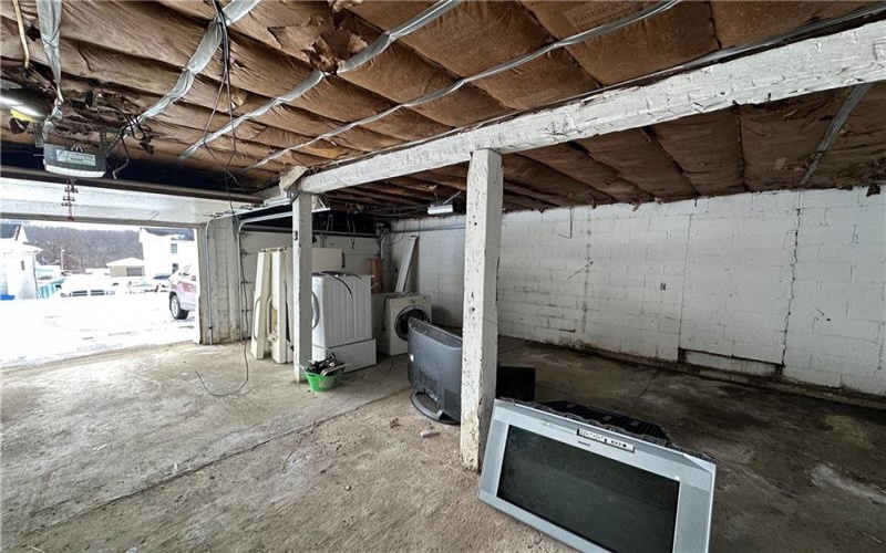 122 Harvey Street, Masontown, 15461, 3 Bedrooms Bedrooms, ,2 BathroomsBathrooms,Residential,For Sale,Harvey Street,1685373