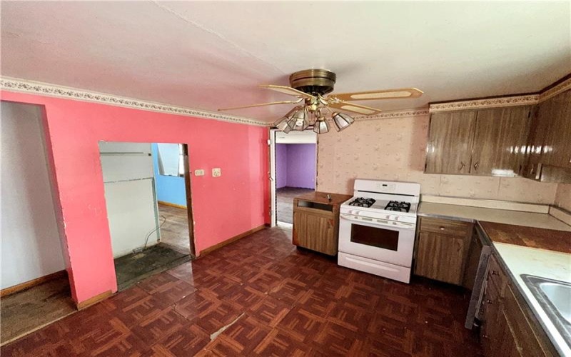 122 Harvey Street, Masontown, 15461, 3 Bedrooms Bedrooms, ,2 BathroomsBathrooms,Residential,For Sale,Harvey Street,1685373