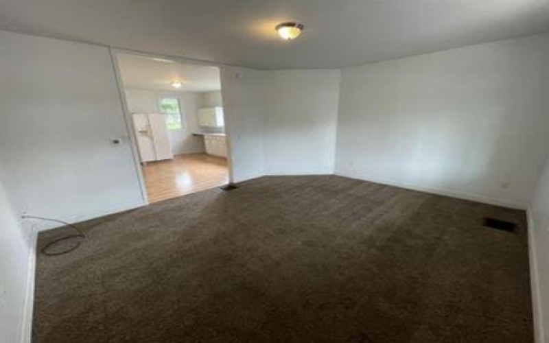 1218 Woodmont Ave, New Kensington, 15068, 4 Bedrooms Bedrooms, ,1 BathroomBathrooms,Residential,For Sale,Woodmont Ave,1685450