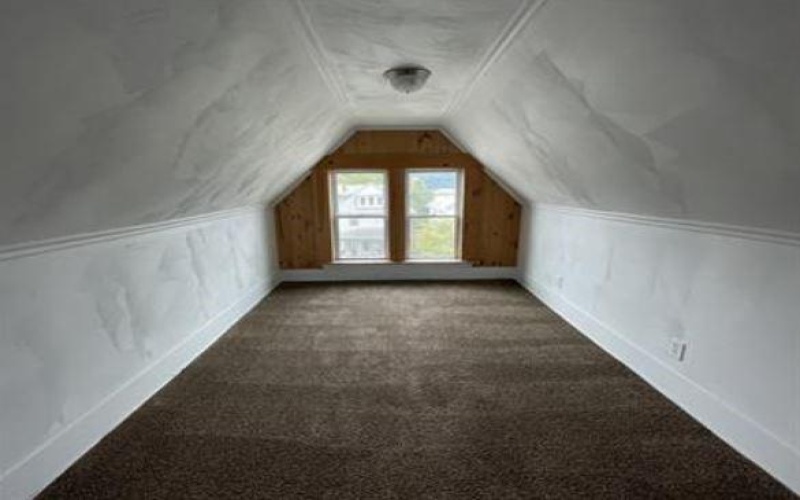 1218 Woodmont Ave, New Kensington, 15068, 4 Bedrooms Bedrooms, ,1 BathroomBathrooms,Residential,For Sale,Woodmont Ave,1685450