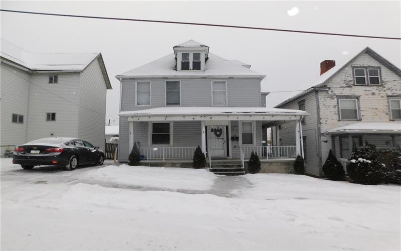 75 Nutt Avenue, Uniontown, 15401, 3 Bedrooms Bedrooms, ,1 BathroomBathrooms,Residential,For Sale,Nutt Avenue,1685364