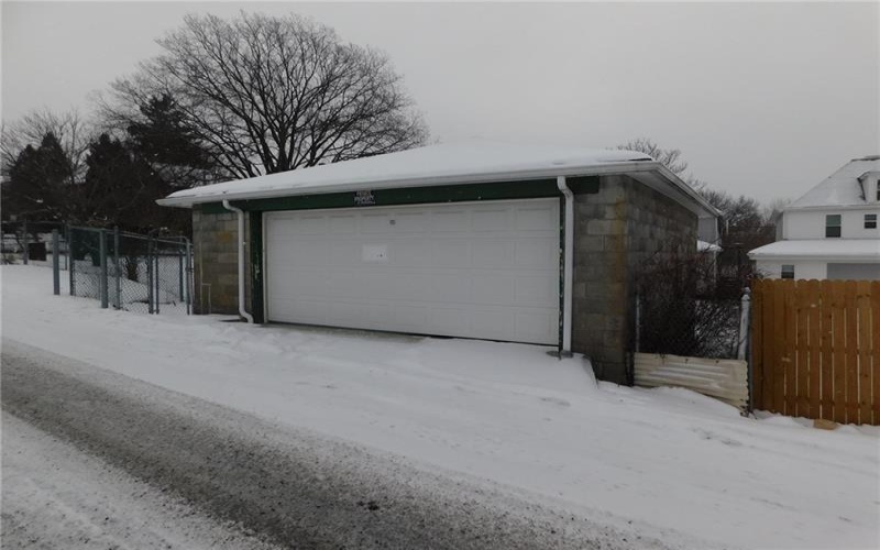 92 Nutt Avenue, Uniontown, 15401, ,Multi-unit,For Sale,Nutt Avenue,1685365