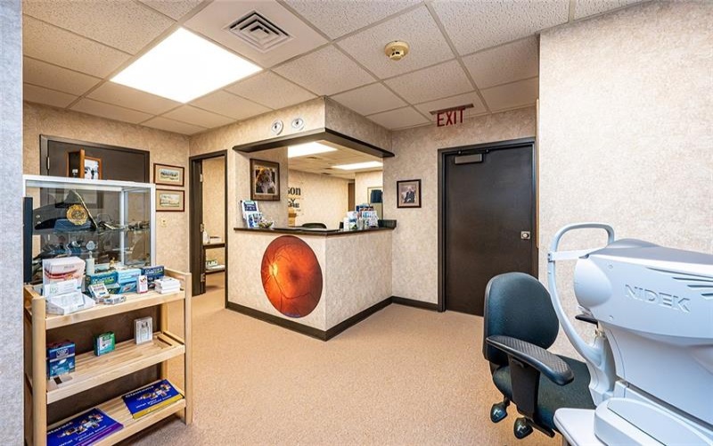 600 LIGONIER ST, LATROBE, 15650, ,Commercial-industrial-business,For Sale,LIGONIER ST,1684379