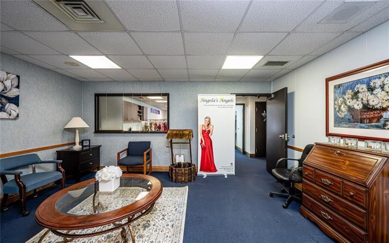 600 LIGONIER ST, LATROBE, 15650, ,Commercial-industrial-business,For Sale,LIGONIER ST,1684379