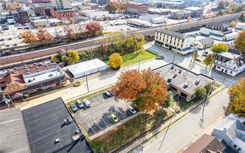 600 LIGONIER ST, LATROBE, 15650, ,Commercial-industrial-business,For Sale,LIGONIER ST,1684379