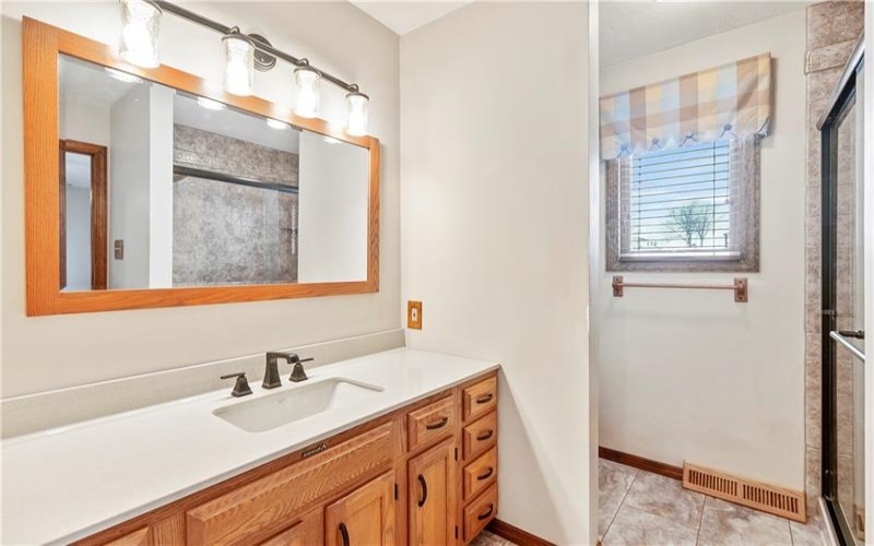 291 Annuity Dr, Washington, 15301, 4 Bedrooms Bedrooms, 11 Rooms Rooms,2.1 BathroomsBathrooms,Residential,For Sale,Annuity Dr,1685752