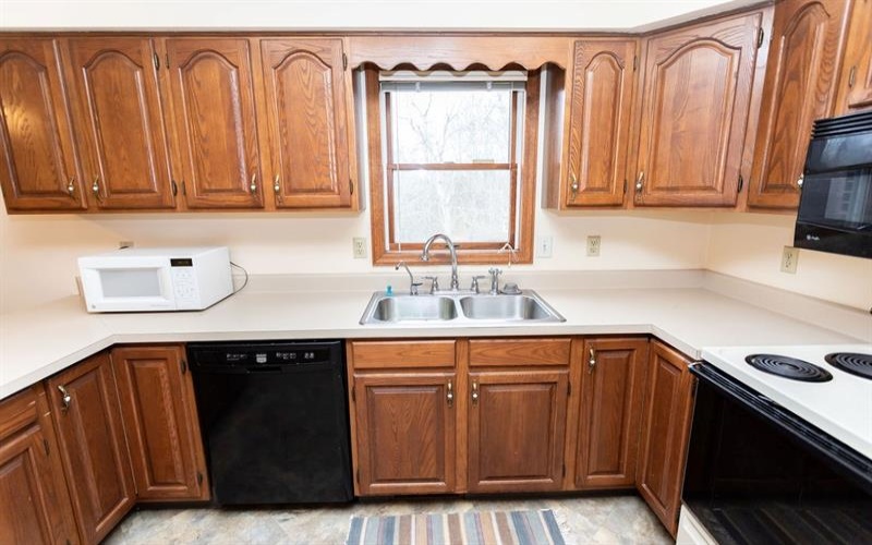2754 Morgantown Road, Smithfield, 15478, 3 Bedrooms Bedrooms, ,3 BathroomsBathrooms,Residential,For Sale,Morgantown Road,1685680