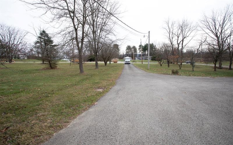 2754 Morgantown Road, Smithfield, 15478, 3 Bedrooms Bedrooms, ,3 BathroomsBathrooms,Residential,For Sale,Morgantown Road,1685680