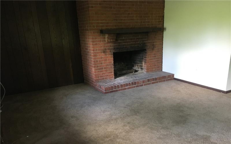 211 Oakview Dr, Ligonier, 15658, ,Multi-unit,For Sale,Oakview Dr,1685770