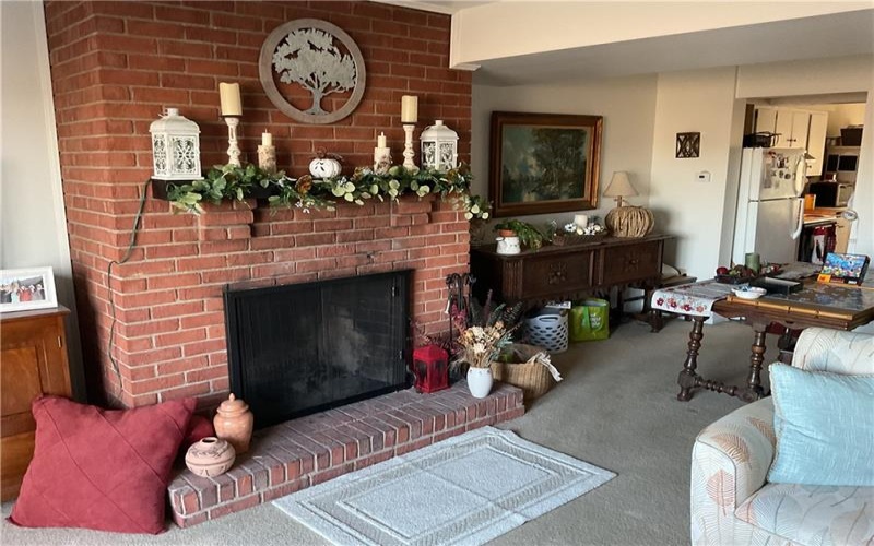 211 Oakview Dr, Ligonier, 15658, ,Multi-unit,For Sale,Oakview Dr,1685770