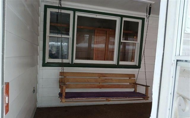 511 4th Ave, New Eagle, 15067, 3 Bedrooms Bedrooms, 6 Rooms Rooms,2 BathroomsBathrooms,Residential,For Sale,4th Ave,1685896