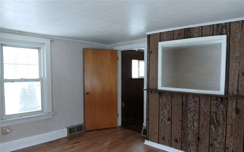 511 4th Ave, New Eagle, 15067, 3 Bedrooms Bedrooms, 6 Rooms Rooms,2 BathroomsBathrooms,Residential,For Sale,4th Ave,1685896
