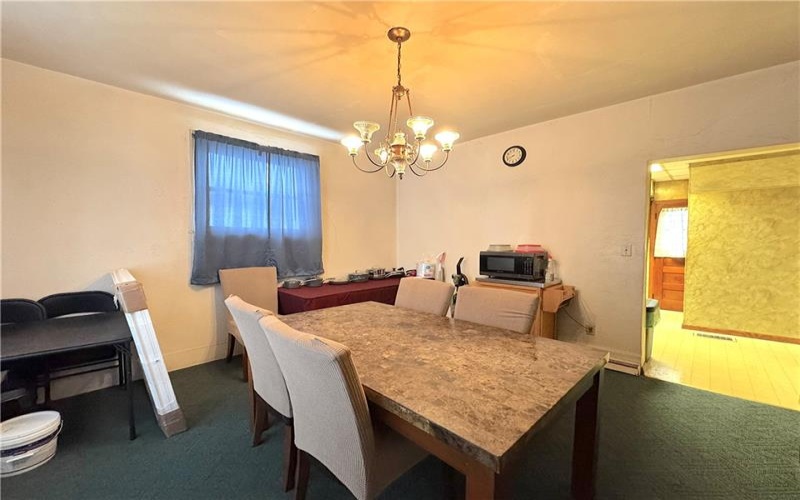 348 Frothingham Ave, Jeannette, 15644, 3 Bedrooms Bedrooms, 8 Rooms Rooms,1 BathroomBathrooms,Residential,For Sale,Frothingham Ave,1685759