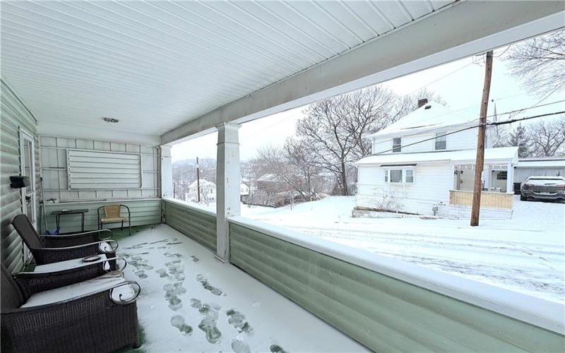 348 Frothingham Ave, Jeannette, 15644, 3 Bedrooms Bedrooms, 8 Rooms Rooms,1 BathroomBathrooms,Residential,For Sale,Frothingham Ave,1685759