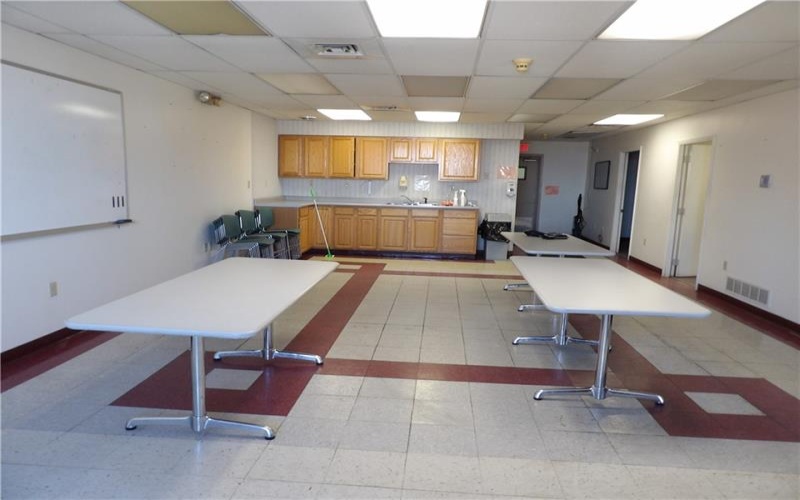 259 Crawford Ave, Connellsville, 15425, ,Commercial-industrial-business,For Sale,Crawford Ave,1686072