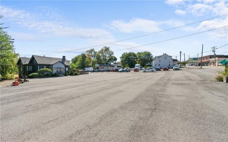 2222 Freeport Rd, New Kensington, 15068, ,Commercial-industrial-business,For Sale,Freeport Rd,1686112