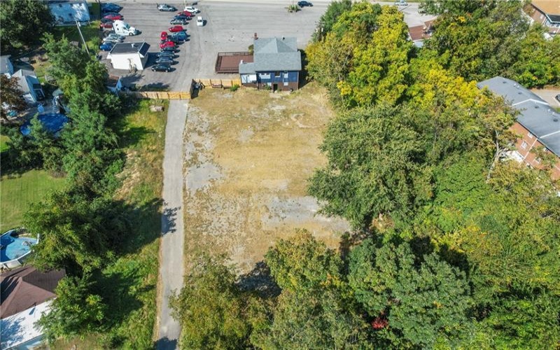 2222 Freeport Rd, New Kensington, 15068, ,Commercial-industrial-business,For Sale,Freeport Rd,1686112