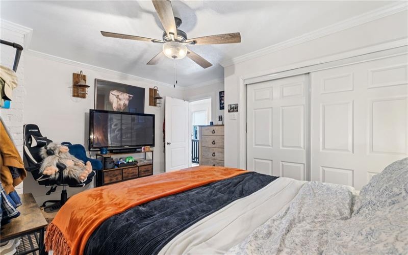 62 Laurel Ave, Washington, 15301, 3 Bedrooms Bedrooms, 8 Rooms Rooms,1 BathroomBathrooms,Residential,For Sale,Laurel Ave,1686272